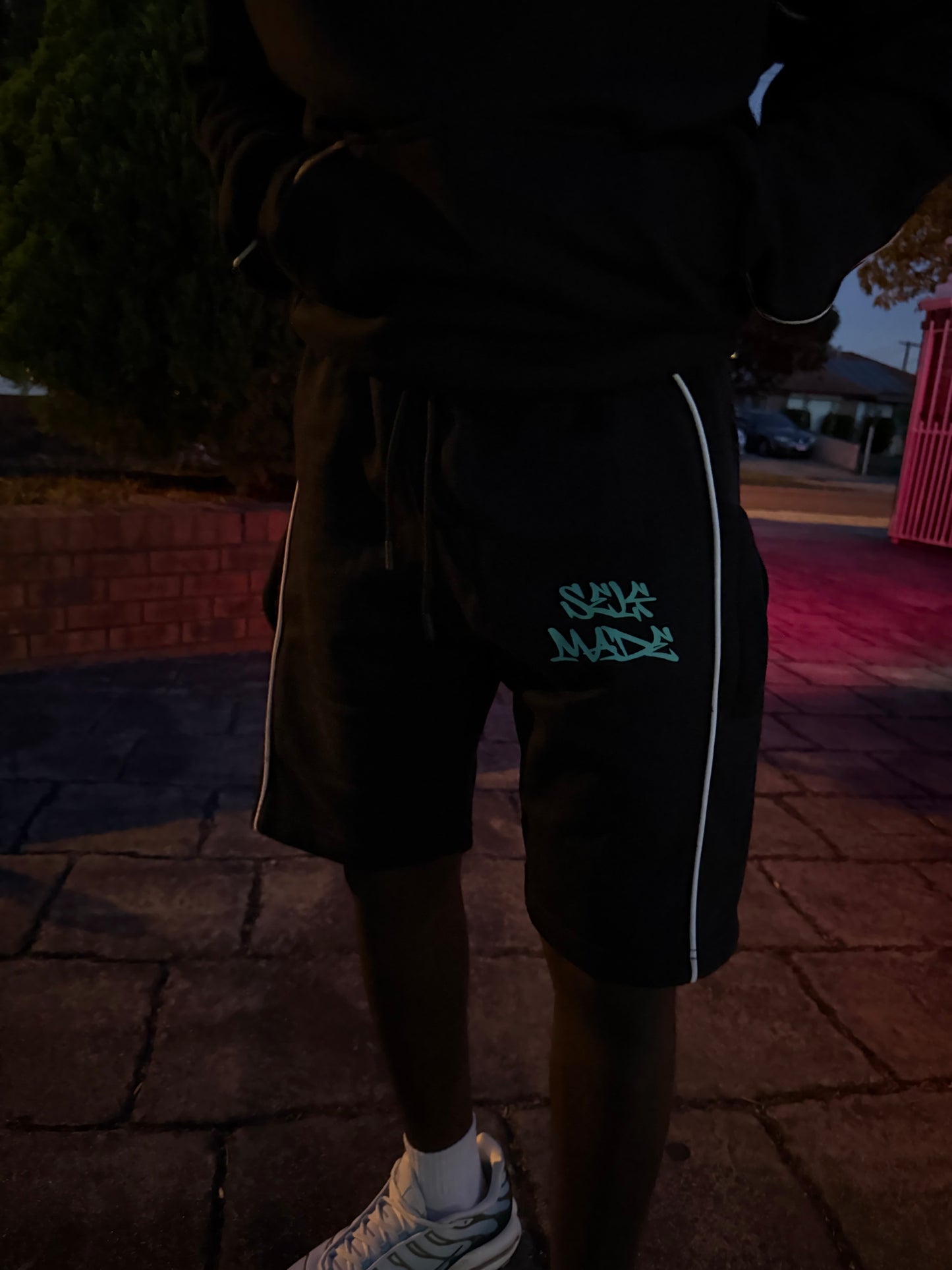 TEAL GRAFFITI SELFMADE SHORTS